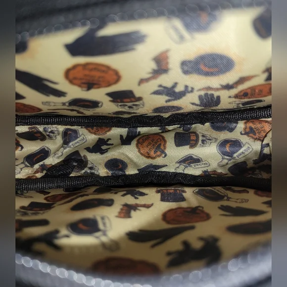 Black Cat Face Crossbody Bag - Picture 2 of 2